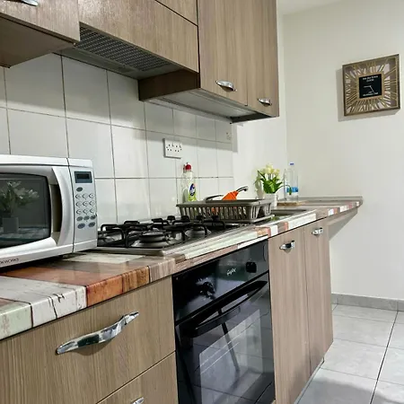 Lejlighed Cozy Bugibba Two Bedroom