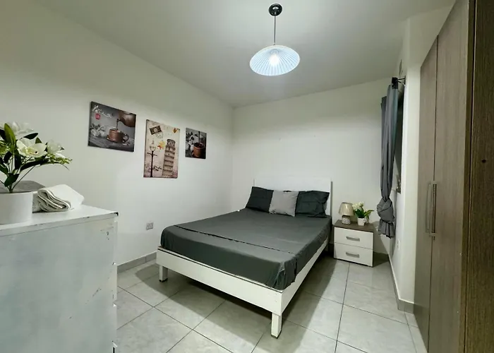Cozy Bugibba Two Bedroom Apartment